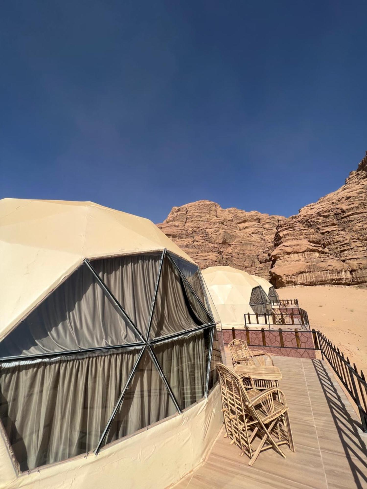 Wadi Rum Mars Camp Екстер'єр фото