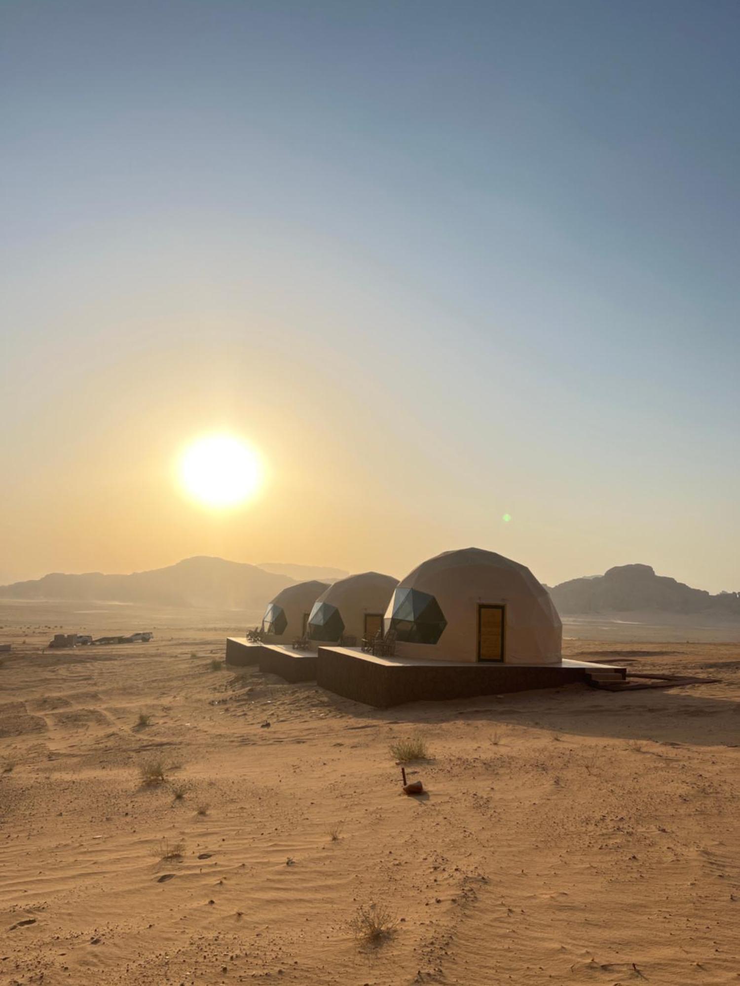 Wadi Rum Mars Camp Екстер'єр фото