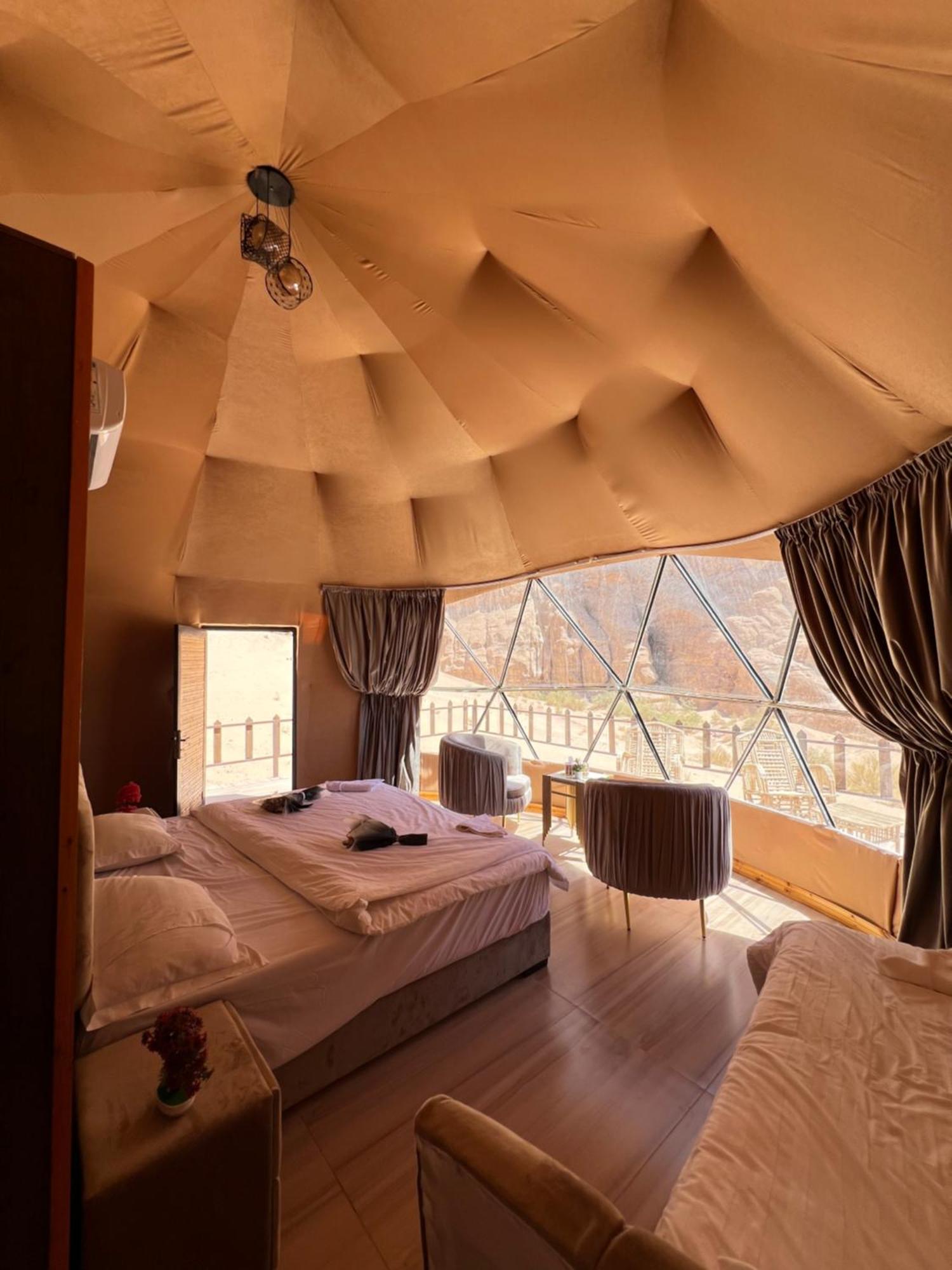 Wadi Rum Mars Camp Екстер'єр фото